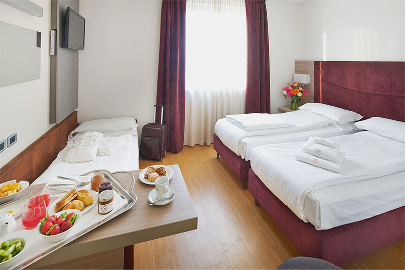 Omnia Hotel